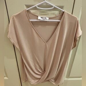 Double Zero V-neck Small pale pink rose dust modal/poly blend top